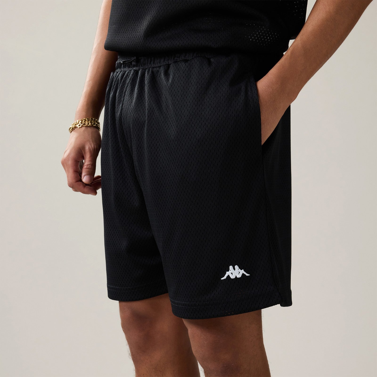 AUTH SUMIT - BLACK/WHITE