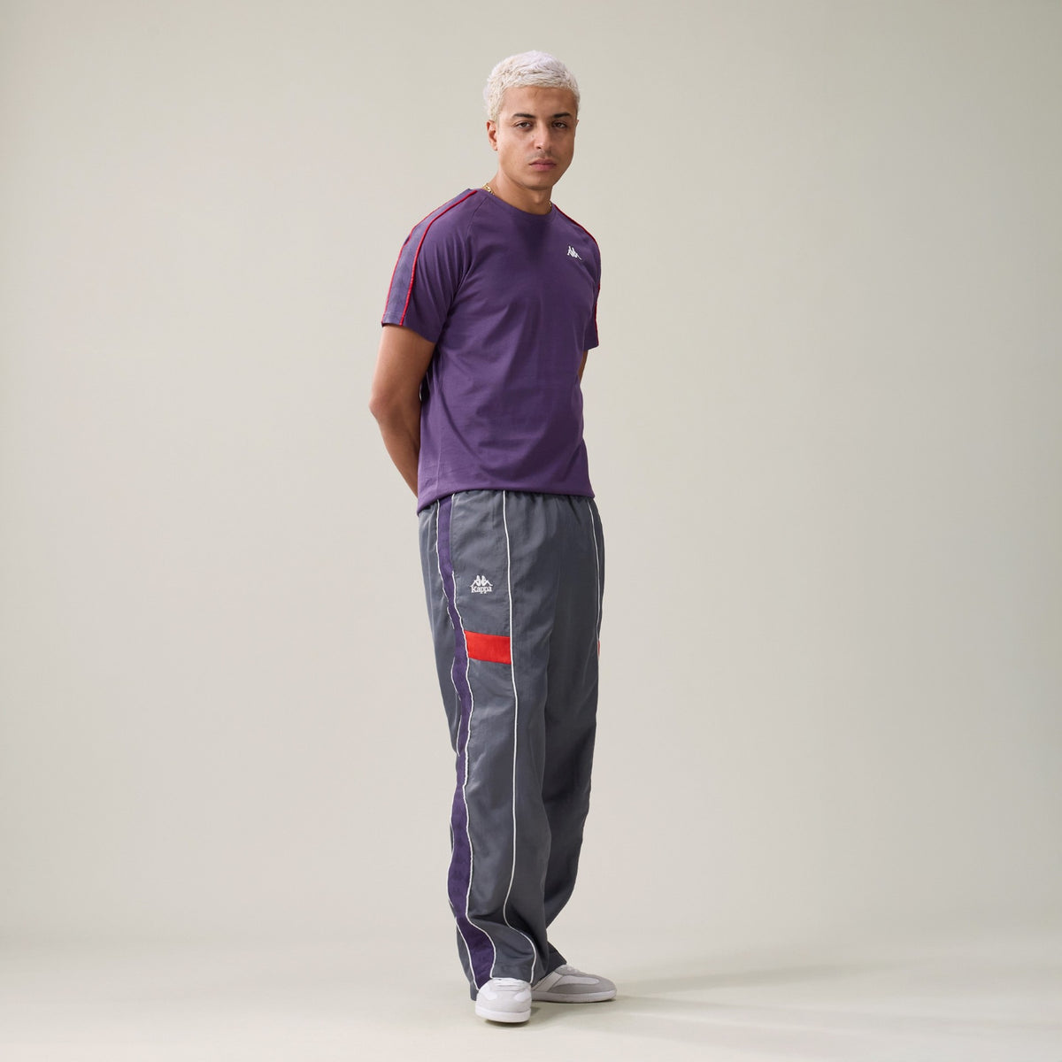 222 Banda Oswin - Grey/Red